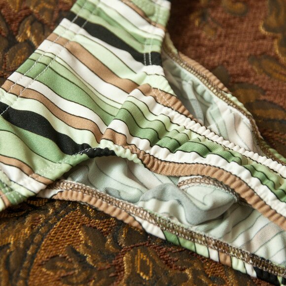 Mens Wide Sides Thong - Picture 6 of 6